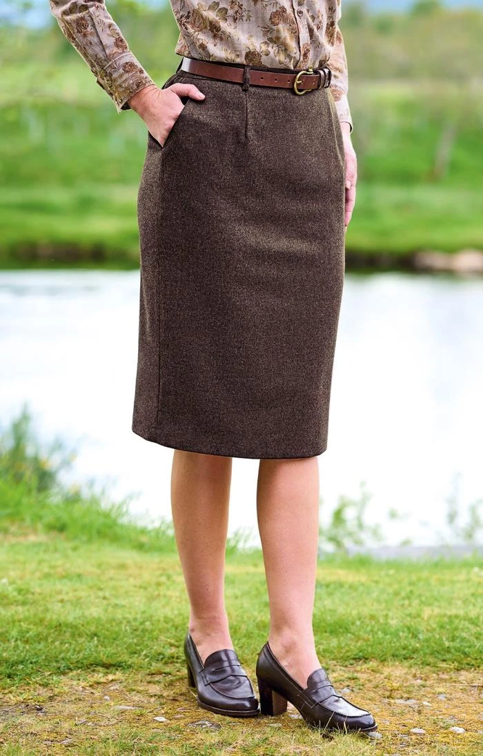Ladies Flannel Tailored Skirt - Image 16