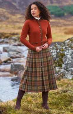 Ladies Tweed Horn Button Skirt